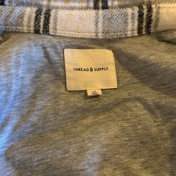 Thread and Supply Shacket - Picture 3 of 5